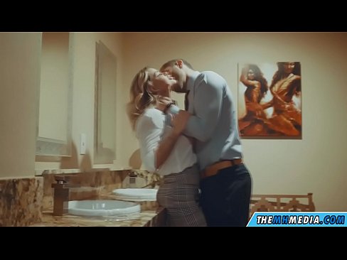 ❤️ ווען אַ באַסטי בלאָנדע סידוס איר אין אַ ציבור אָפּטריט ️❌ פאקינג ווידעא אין פּאָרן yi.mrvideospornogratis.ru ❌️❤